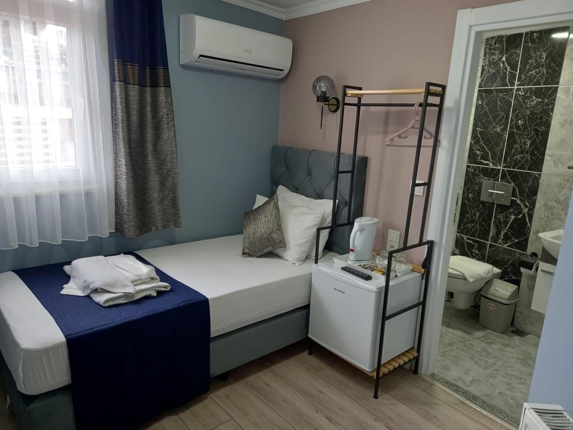 לינה וארוחת בוקר Emirhan Hotel, Sultanahmet איסטמבול
